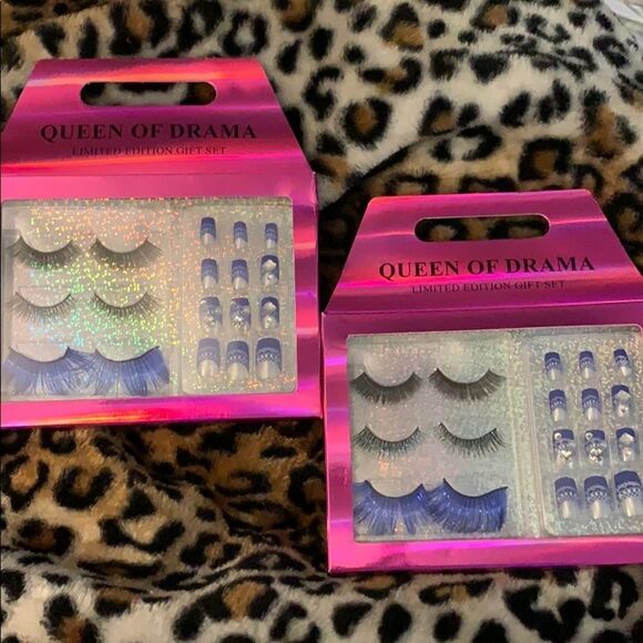 Two eyelash and nail set - Picture 1 of 6